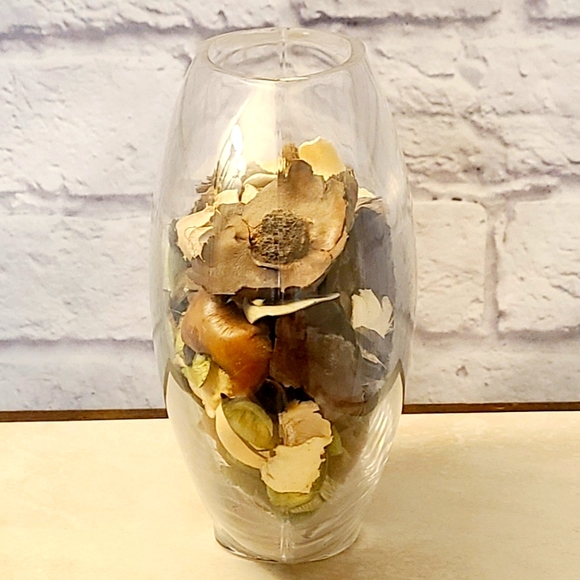 Glass Vase with Floral Filler - Picture 5 of 6